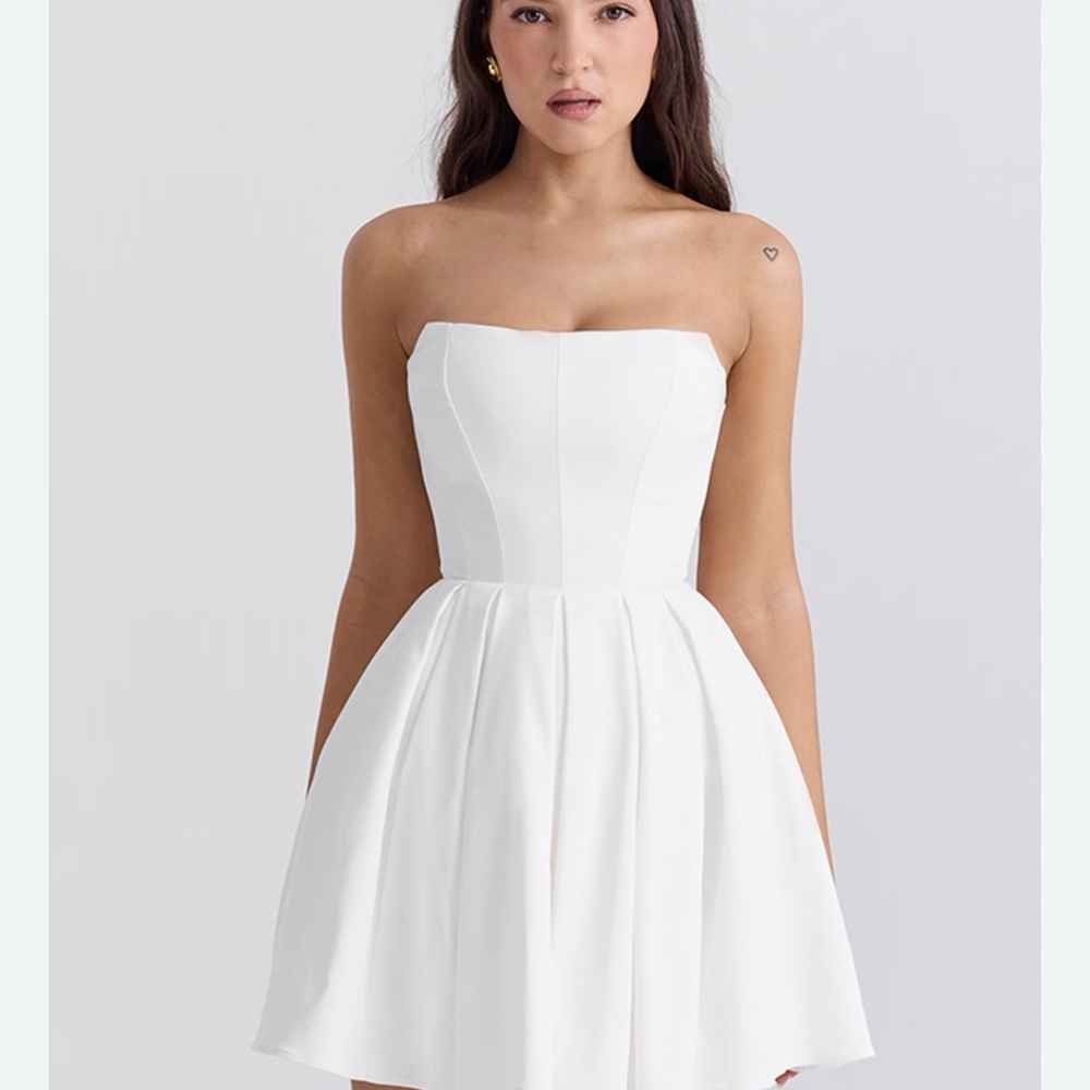 House of CB White Strapless Dress